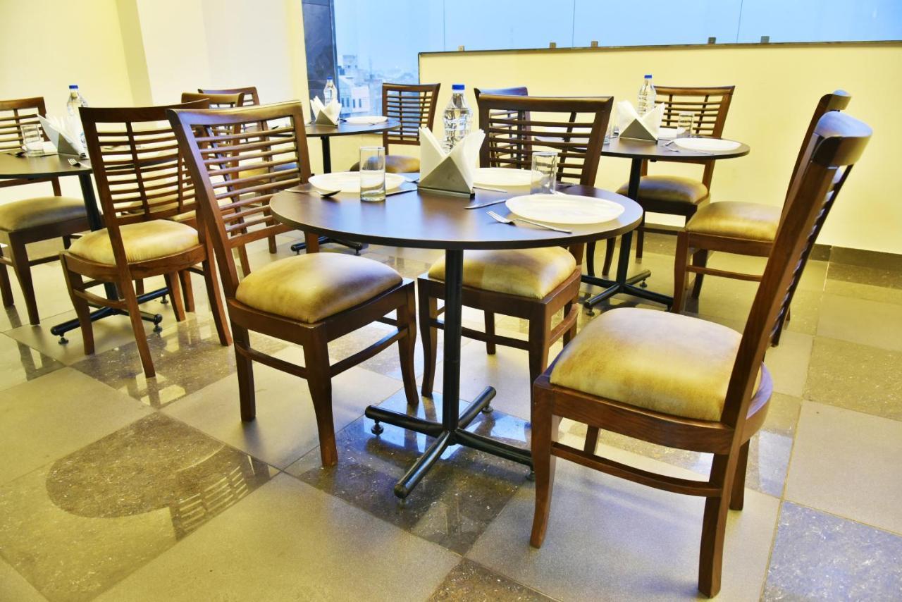 Hotel Amritsar International 2 Min Walk From Amritsar Bus Stand Buitenkant foto
