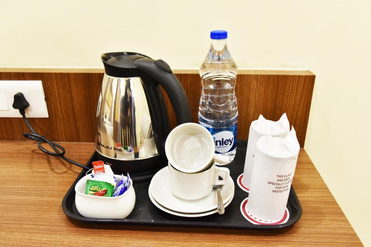 Hotel Amritsar International 2 Min Walk From Amritsar Bus Stand Buitenkant foto