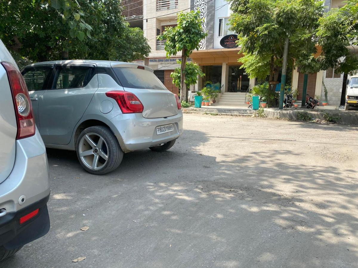 Hotel Amritsar International 2 Min Walk From Amritsar Bus Stand Buitenkant foto