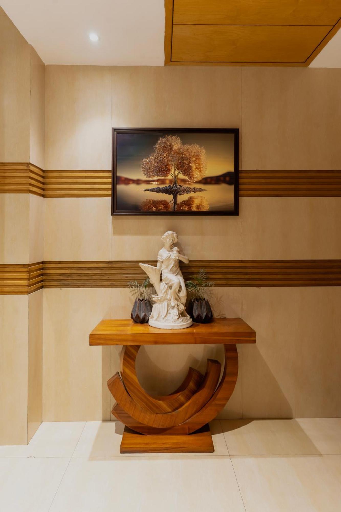 Hotel Amritsar International 2 Min Walk From Amritsar Bus Stand Buitenkant foto